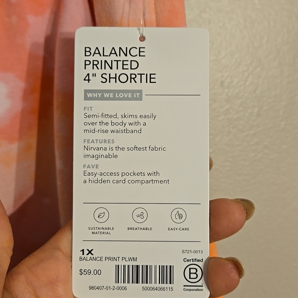 Athleta Balance Printed Shortie 4" Tie Dye Drawstring Waist Pocket Lightweight - Picture 8 of 10